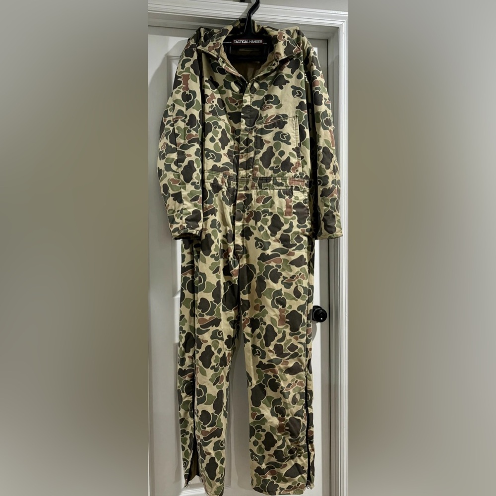 Vintage Walls Duck camo Coveralls 2XL Tall.
insulated Blizzard Pruf